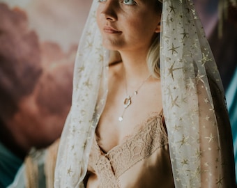 Gold Starfish Wedding Veil, Beach Bridal Veil
