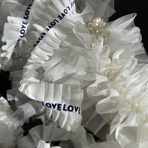 LOVE Tulle Ruffle Collar image 6