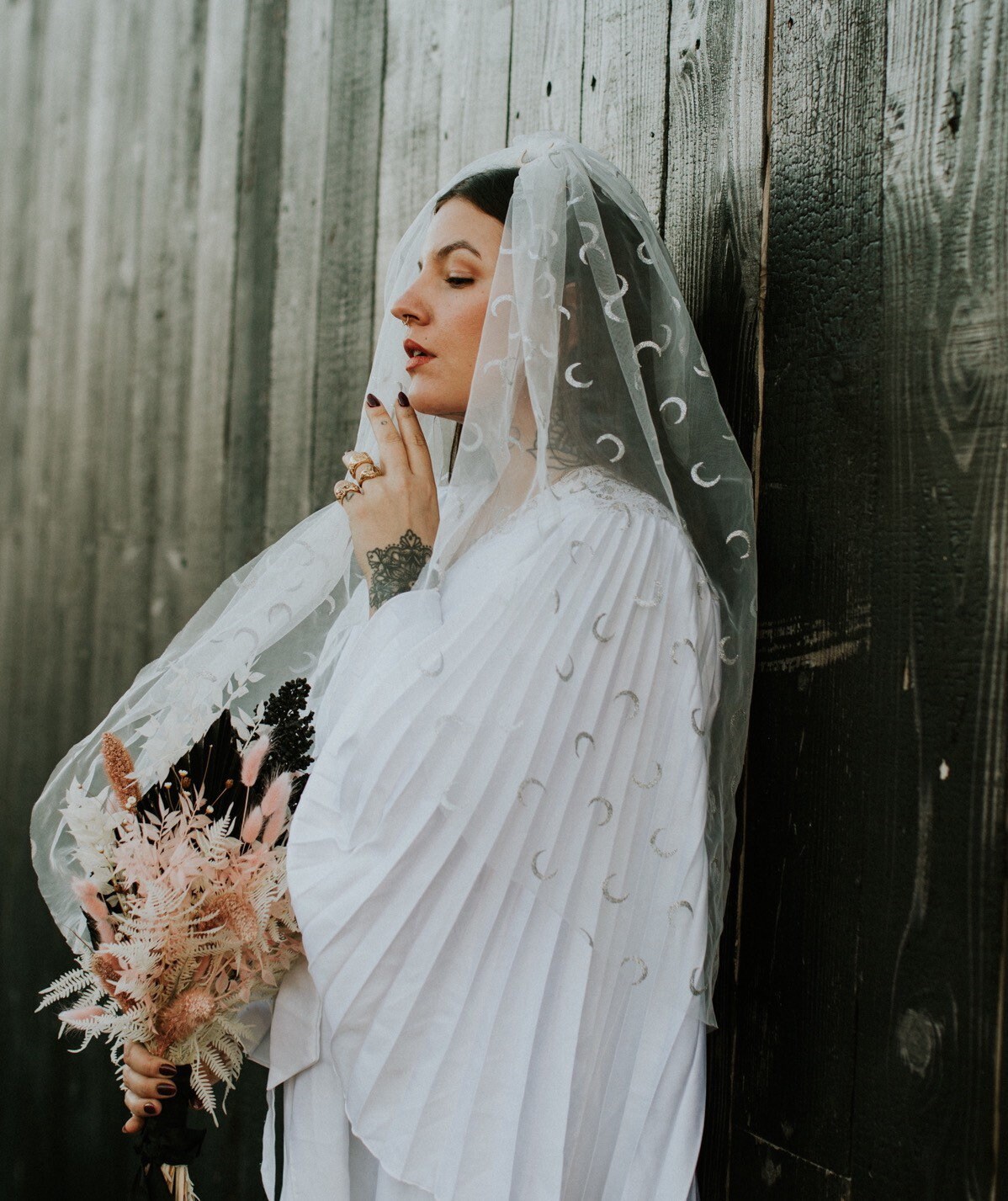Embroidered Crescent Moon Bridal Veil, Celestial Wedding  display picture 3