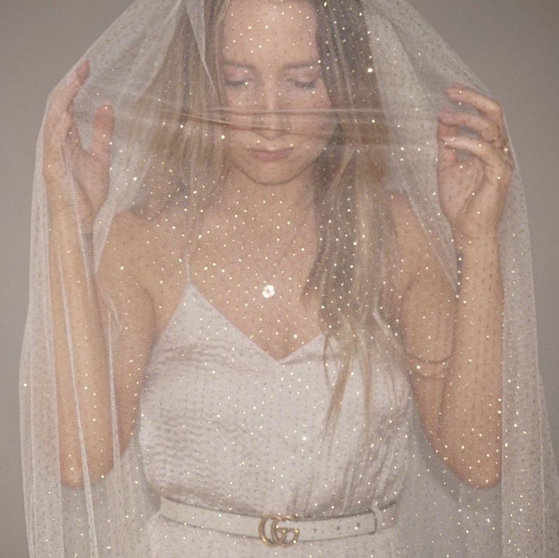 Cream Sparkle Veil image 3