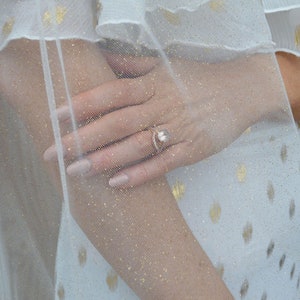 Ivory Glitter Veil