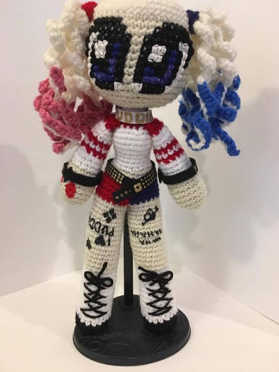 harley quinn poupee