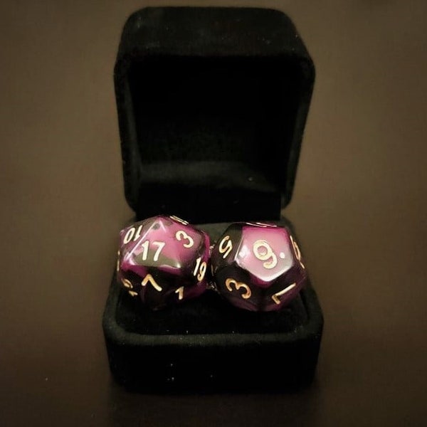 Quirky Dice Cufflinks - ideal for Wedding, Bride Grooms, Best Man, Ushers or just everyday use!