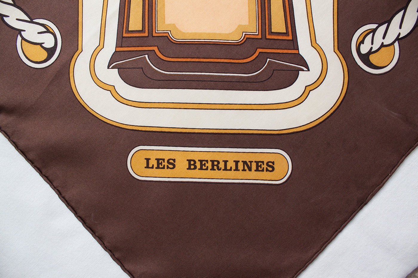 某メーカー Berlines Les - scarf silk HERMES Vintage - Brown - 70s 小物
