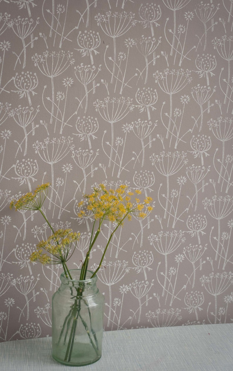 Tussock patterned paint roller image 2