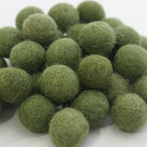 FELT BALL 33 khaki sizes: 1cm, 1,5cm 2cm, 3cm, 3,5cm, 4cm, 5cm .... image 3