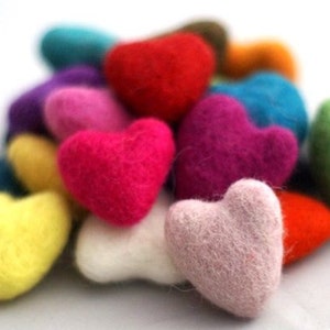 10 pieces x FELT HEARTS handmade image 1