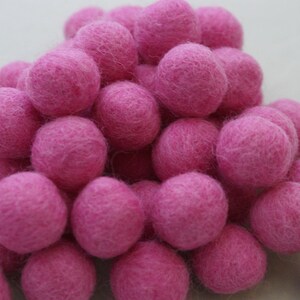 FELT BALL 26 pink sizes: 1cm, 1,5cm 2cm, 3cm, 3,5cm, 4cm, 5cm .... image 3