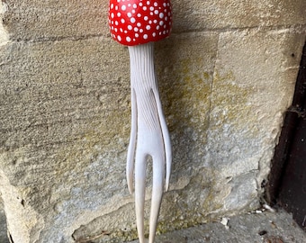 Amanita Hunter I