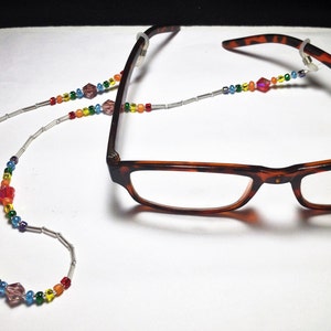 Chaîne de lunettes perles arc-en-ciel