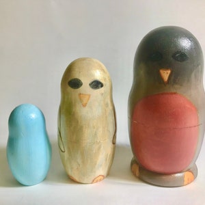 Robin Family Russian Matryoshka, Wooden Nesting Dolls
