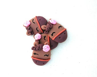 Cute Horse Clay Applique, Bow Center (1.5 inch)