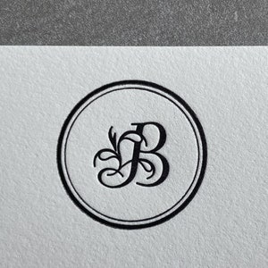 Benutzerdefinierte Letterpress Briefpapierkarten, personalisierte minimalistische Karte, individuell geprägtes Briefpapierset, Letterpress Briefpapier mit Umschlag