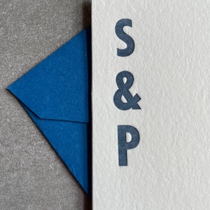 Papeterie typographique de mariage, Cartes de papeterie de mariage, Papeterie typographique personnalisée, Ensemble de papeterie en relief personnalisée avec enveloppes