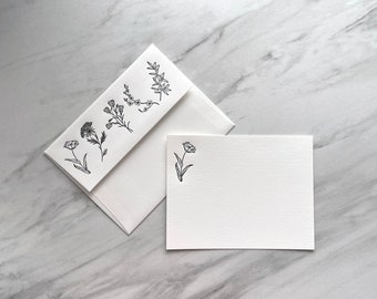 Set of 5, Floral Handprinted Letterpress Notecards with Envelopes. Flat card, letter press, letter writing set. Handmade, embossed flowers