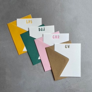Papeterie typographique personnalisée, Cartes de correspondance minimalistes personnalisées, Ensemble de papeterie en relief personnalisée, Papeterie typographique de mariage
