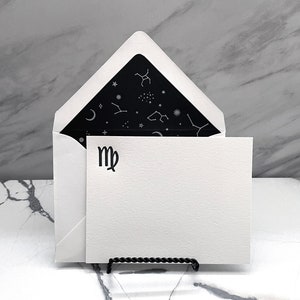 Conjunto de papelaria do signo do zodíaco de Virgem, cartões tipográficos do zodíaco, cartões do zodíaco com envelope, pacote de cartões celestiais, cartões do signo estelar