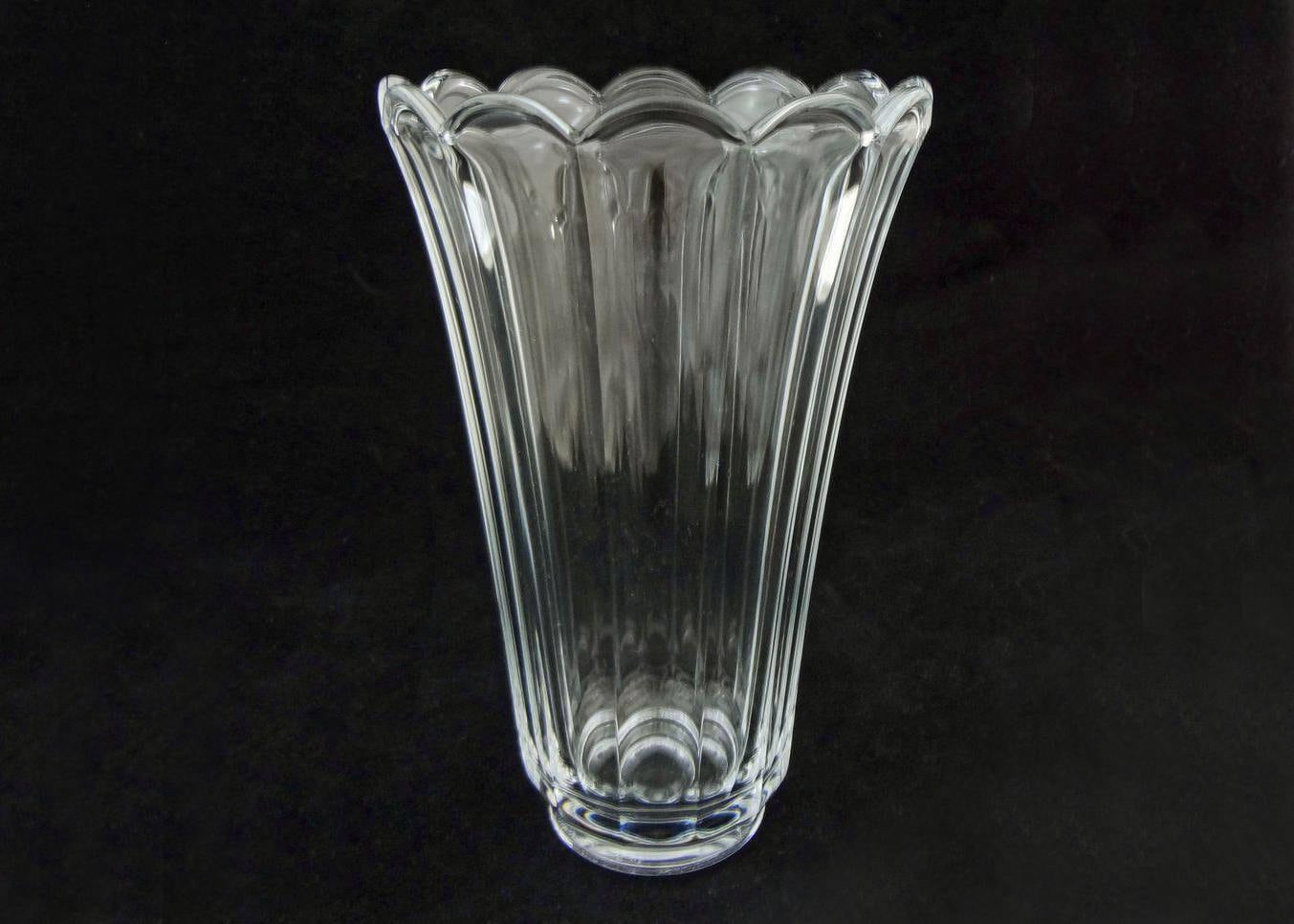 Val St. Lambert Clear Crystal Vase Scalloped Floriform Modern - 20Th Century, Belgium