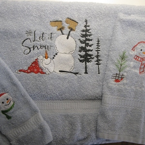 Let It Snow Embroidered Bath Towel Set