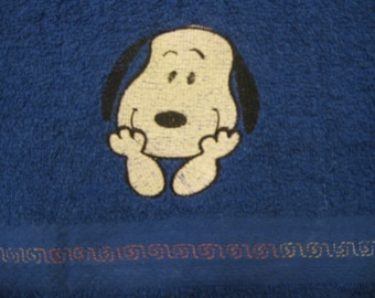 Wondering Beagle Hand/Guest Towel