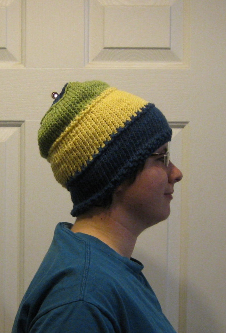 Tri Colored Flower Hand Knt Unisex Beanie
