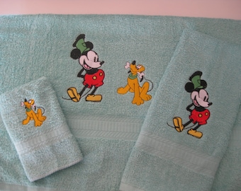 Micky and Dog Bath Towel Sets