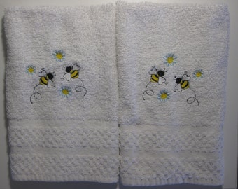 Happy Bee and Daisy Embroidered Hand Towel