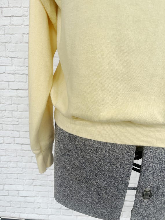 Butter Yellow Pullover, Super Soft Lightweight Sw… - image 10