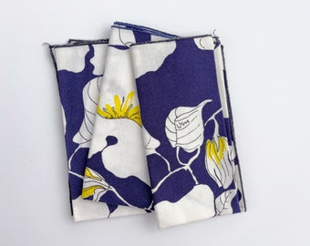 Vera Cloth Napkins, Vintage Vera Neumann, Navy White and Yellow flowers, Bright Floral cloth napkins, set of 3 napkins