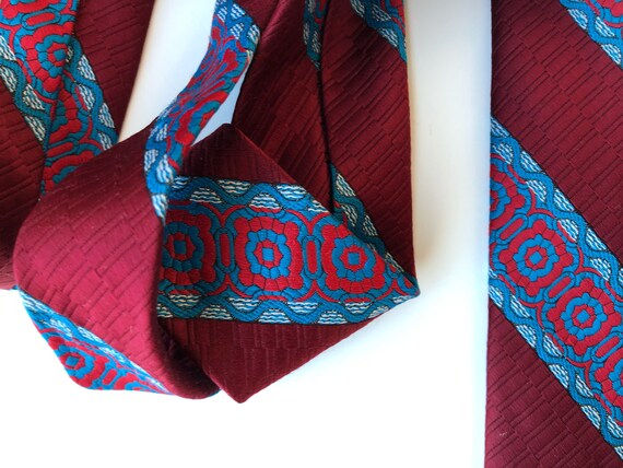 wide flower tie, maroon and blue necktie, floral … - image 4