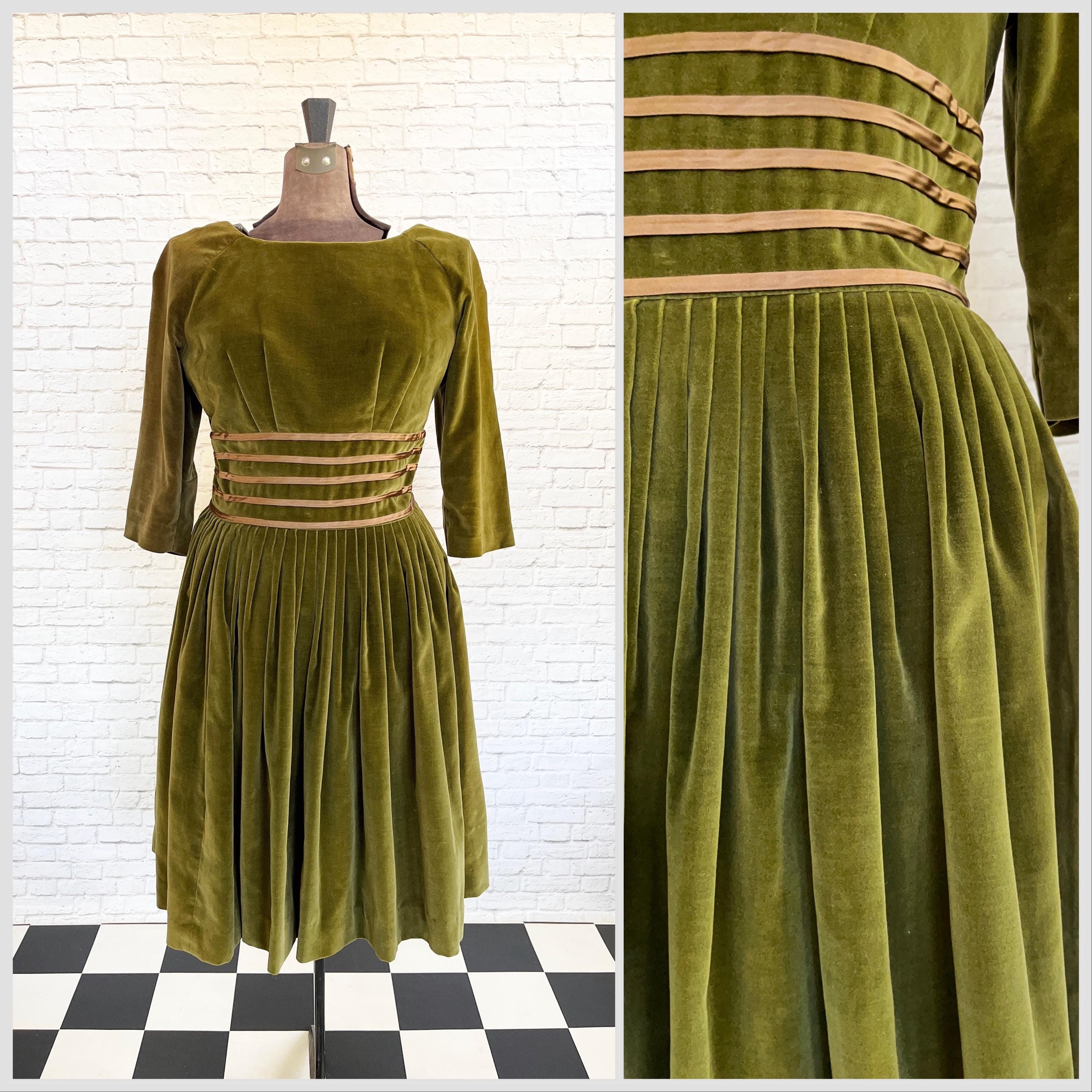 Olive Green Velvet Dress, Christmas Dress, Classy Party Dress, Fall Winter Velvet  Dress, Velvet Midi - Etsy