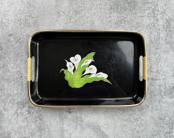 Small Lacquer Tray, Vintage Calla Lily lacquer ware tray, Alcohol and stainproof lacquer ware, black bar tray, black white flower tray