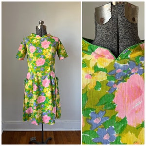 Vintage Spring dress, Watercolor floral pattern, Pink Rose, Blue and Yellow flowers, Easter Dress, Small Medium, Fitted Dress