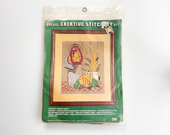 Crewel Creative Stitchery Kit Country Corner #2111, Vogart, Homestead, Pear, Vintage Needlepoint Kit,