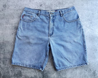 Bugle Boy Jean Shorts, 36W, 36" waist, Vintage Jean Shorts, Perfectly Worn, Cotton Shorts, Medium Light Wash, vintage USA, Denim Shorts