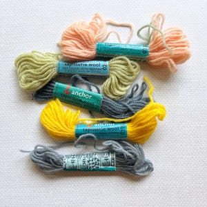 Anchor Tapisserie Wool Yarn, Fast colour moth resistant, 100% laine wool, 15 yds, made in Great Britain, Vintage needlepoint & crewel yarn