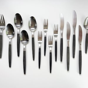 Vintage bestick, Holland Stainless, 14 delar, handtag i träkomposit