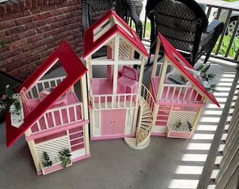 Pink Barbie Dream House 1978, PICK UP ONLY in ohio, no shipping, Vintage Mattel A Frame Includes some Furniture & Accessories,