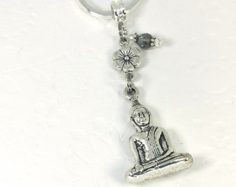 Rese Buddha nyckelring, lyckobringare, positivitetspresent, lycko Buddha-present, Buddha-väska berlock, andlig, födelsedagspresentidé till en vän