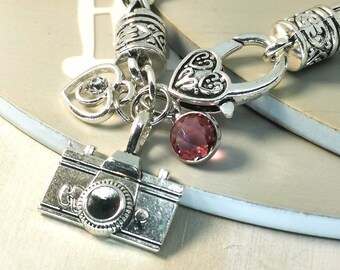 Photographer bracelet, Photographer gift, Photographer friend gift, Event Photographer, Wedding Photographer, Silver Camera bracelet SCC1021