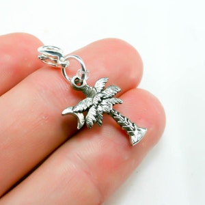 Palm Tree clip on Charm | Palm tree Vacation add on Zipper Charm |  Palm Trees beach Vacation charm | Beach Bracelet clip on charm SCC319