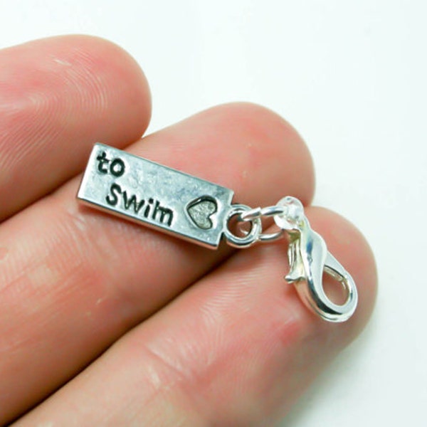 Encanto amante de la natación. Encanto de natación. Bonito colgante con clip para nadadores. SCC393