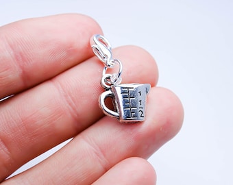 Cooking Clip on Zipper charm | Bakers Measuring Cup Bracelet Charm |  Zipper clip Charm | Bracelet add on charm | Measuring Cup Charm CC694