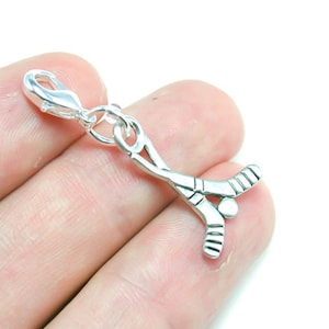 Field Hockey clip on Charm. Silver Charm for Field Hockey Team. Clip on Hockey sticks charm, Clip on zipper charm, clip on planner charm 348