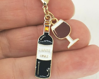 Wine Bottle Purse clip charm | Wine glass charm | Celebration charm | Drinking buddies charm | birthday charm | Keychain charm | Clip  1074