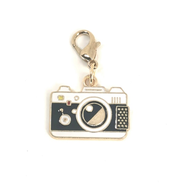 Camera Zipper Charm, Camera Charm, Camera Clip, Zipper charm ,Stitch Marker, Notebook Charm, Diary Charm, Purse Accessory, Purse Charm, 929