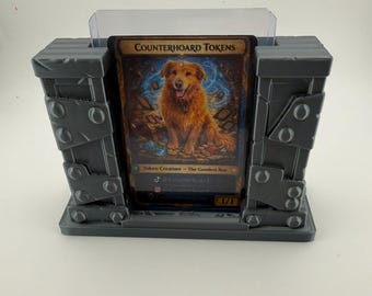 Steel TCG Card Display Holder – Pokémon/One Piece/MTG Display – Trading Card Desk Stand