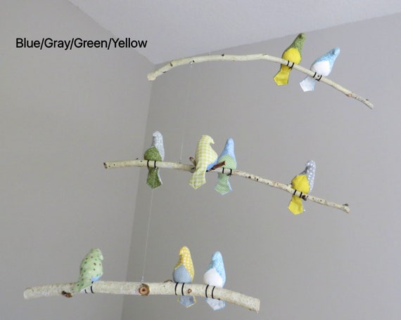 Mobile Oiseau Multicolor Tissu Oiseaux Sur Branches Naturelles Réalisé Sur Commande