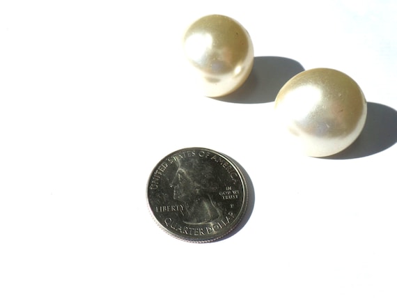 PEARL EYES - Extra Large Faux Pearl Earrings | Vi… - image 2