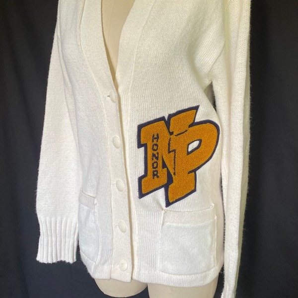 Vintage 1960's cream colored honor student cardigan sweater M L